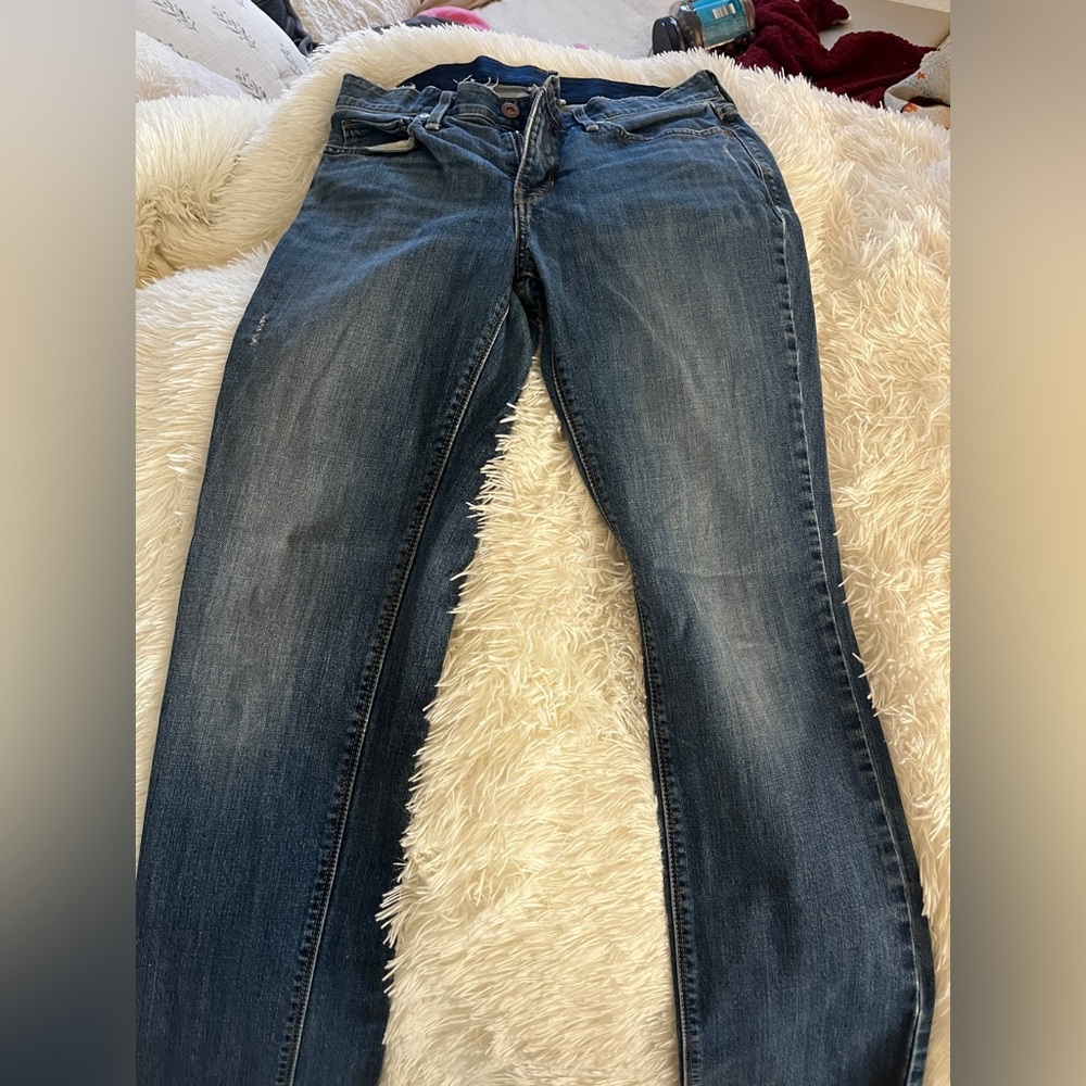 LEVI’s jeans